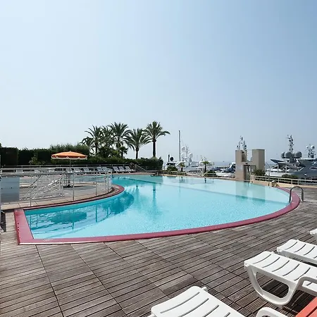 Hotel Le Quai Des Princes