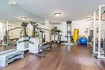 Le Quai Des Princes Otel 4*