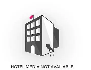 Otel Le Quai Des Princes