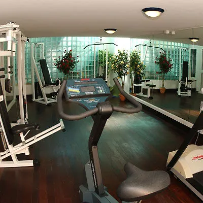 Le Quai Des Princes ホテル カップダイユ