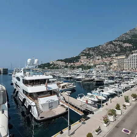 Le Quai Des Princes Cap-d’Ail