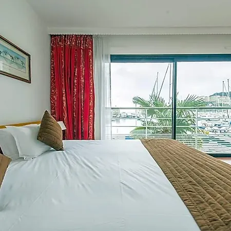 Le Quai Des Princes Cap-d'Ail