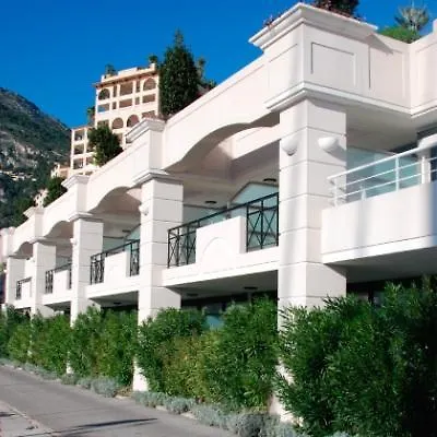 Le Quai Des Princes Hotell 4*