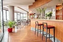 Le Quai Des Princes Hotell