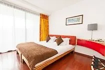 Le Quai Des Princes 4*