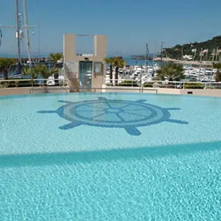 Le Quai Des Princes Hotel Cap-d’Ail