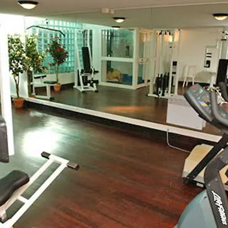 Le Quai Des Princes カップダイユ