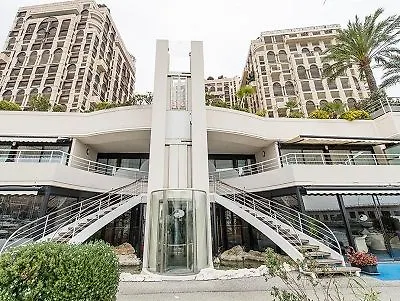 Le Quai Des Princes ホテル カップダイユ