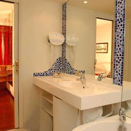 Hotell Le Quai Des Princes
