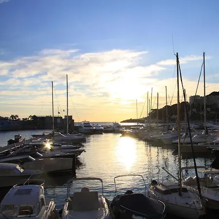 Le Quai Des Princes Cap-d'Ail