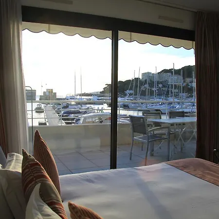 Le Quai Des Princes Cap-d'Ail