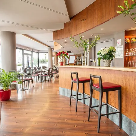 Hotell Le Quai Des Princes