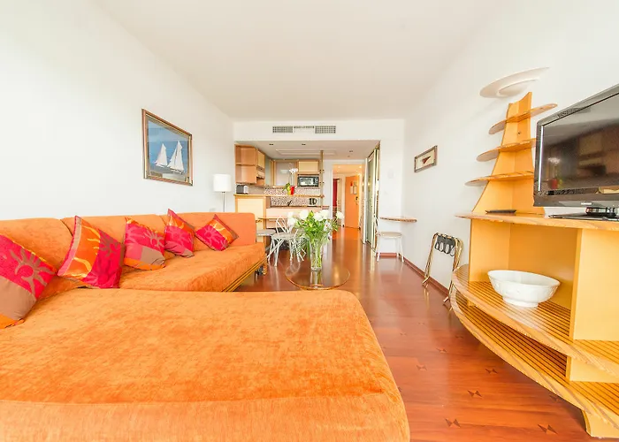 Le Quai Des Princes 4* Cap-d'Ail